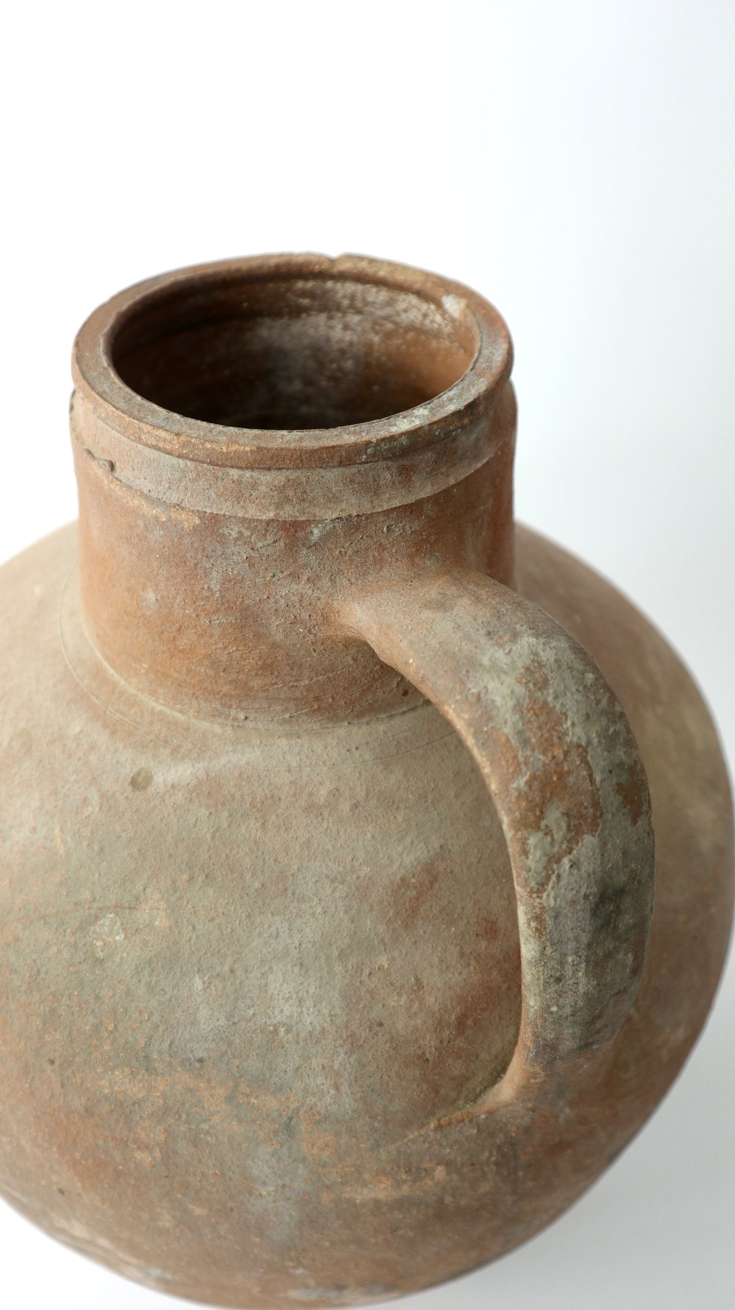 ANTIQUE VESSEL | 002