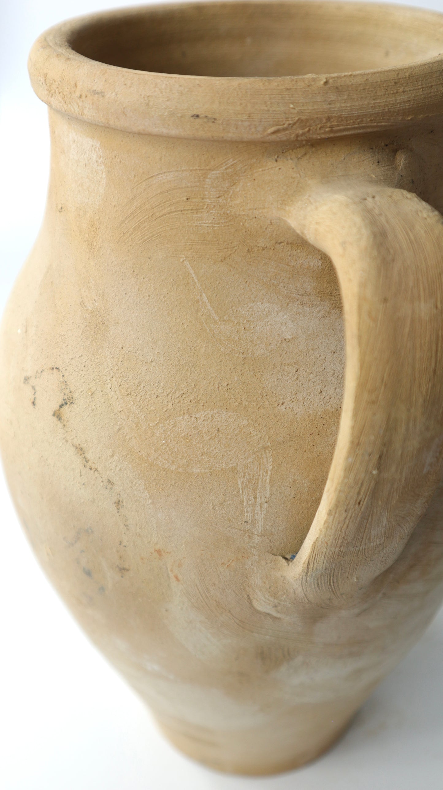 ANTIQUE VESSEL | 016
