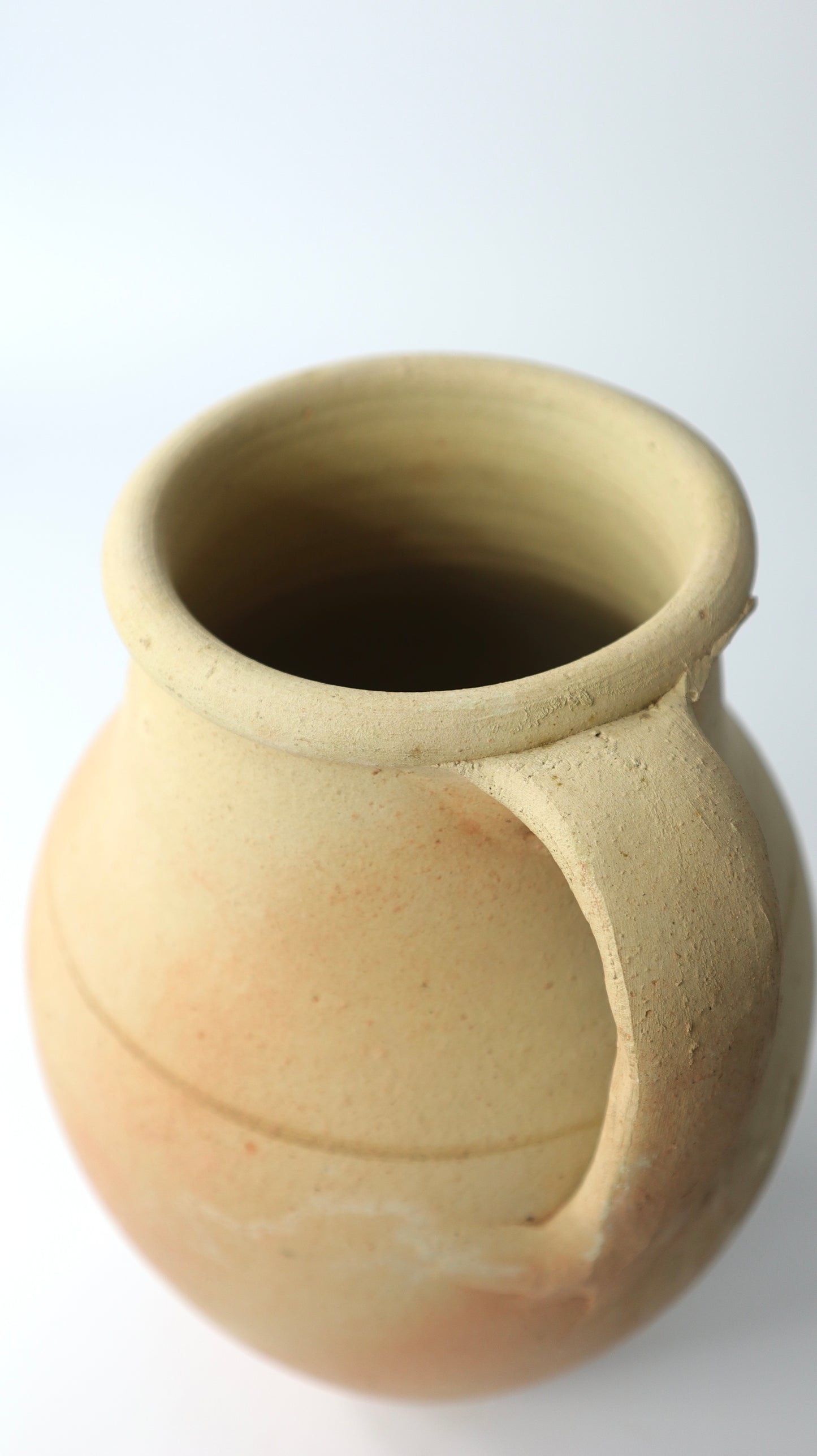 ANTIQUE VESSEL | 015