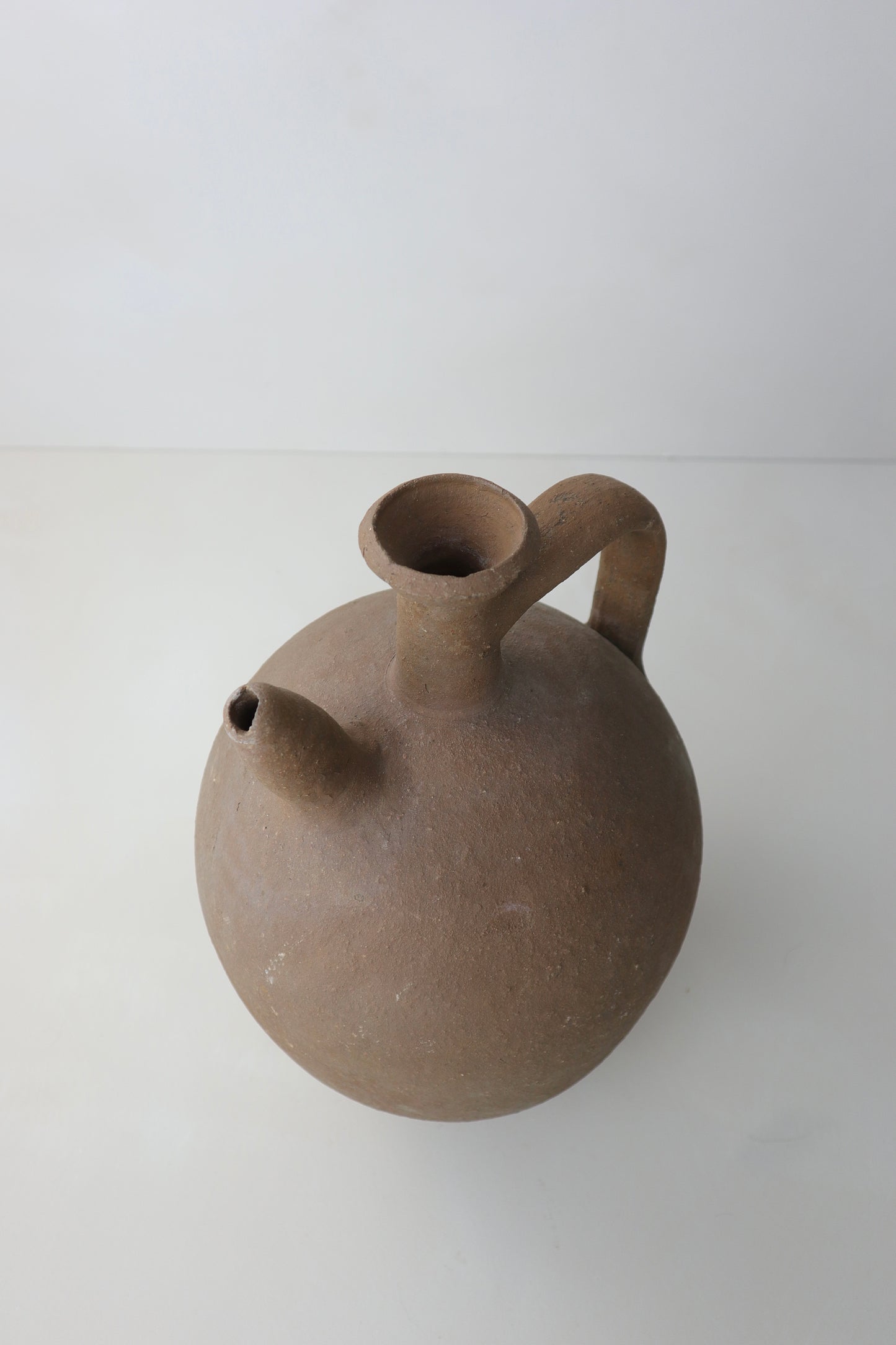 ANTIQUE VESSEL | 005