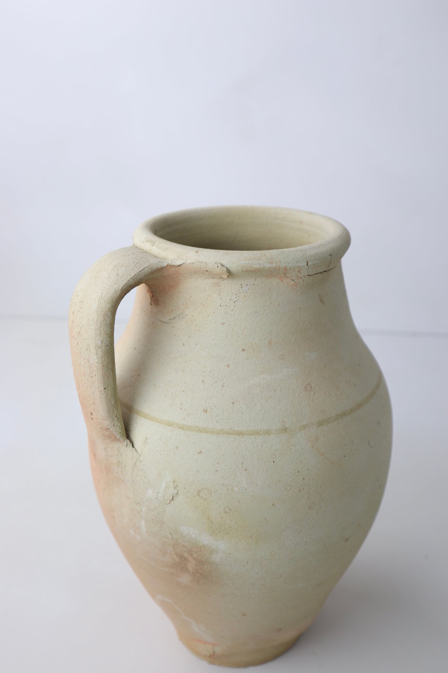 ANTIQUE VESSEL | 015