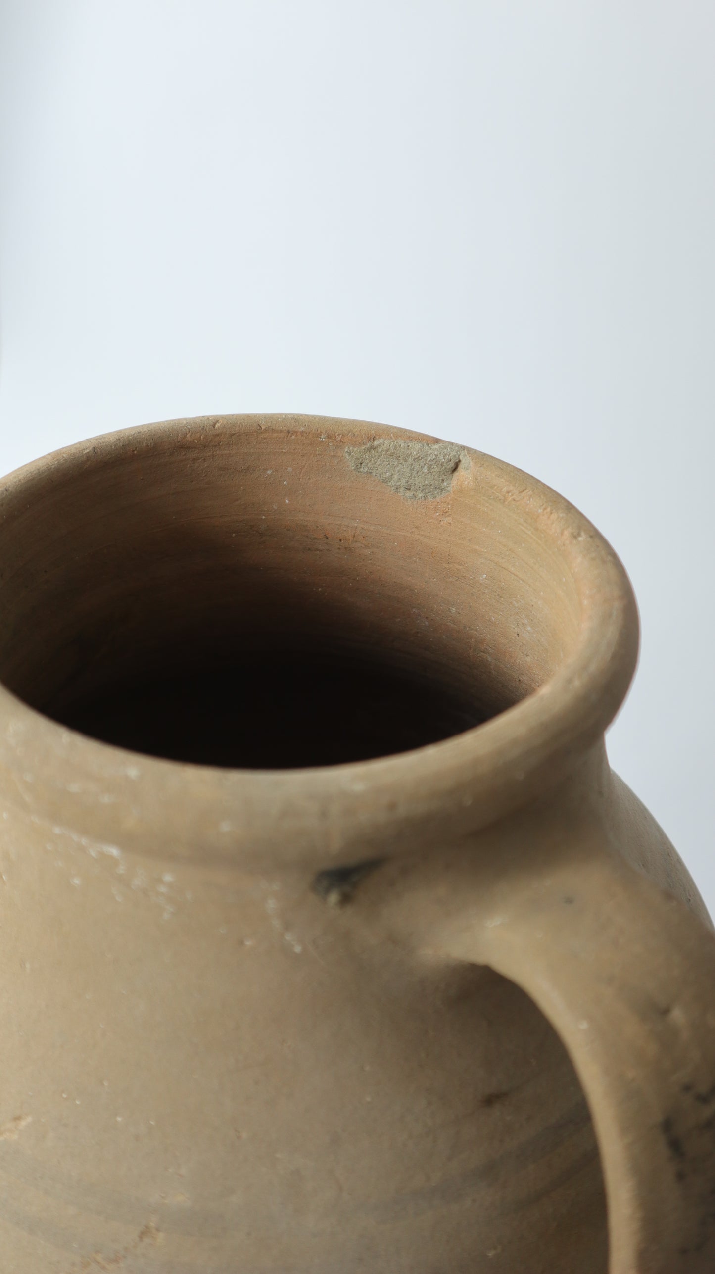 ANTIQUE VESSEL | 014