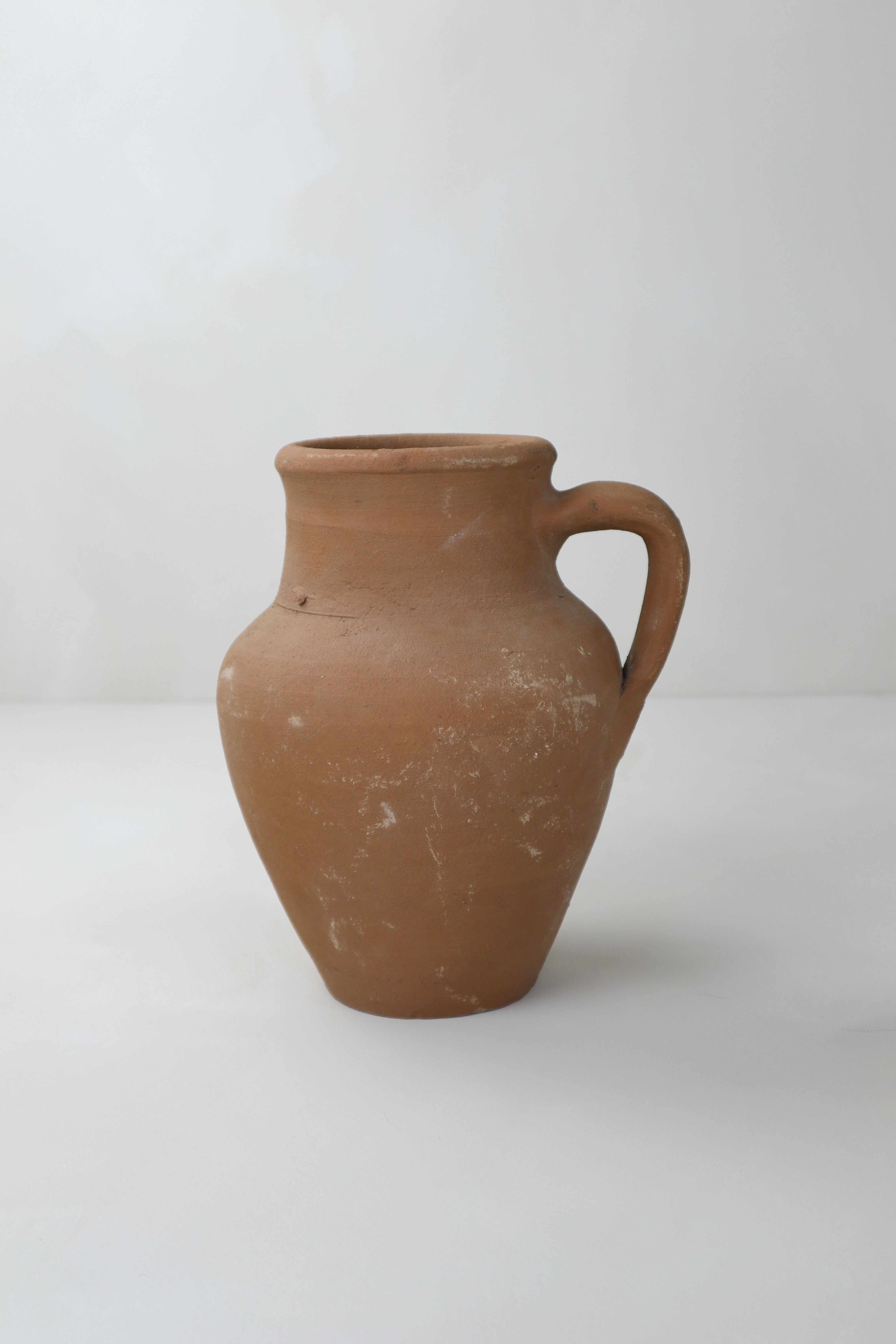 ANTIQUE VESSEL | 017