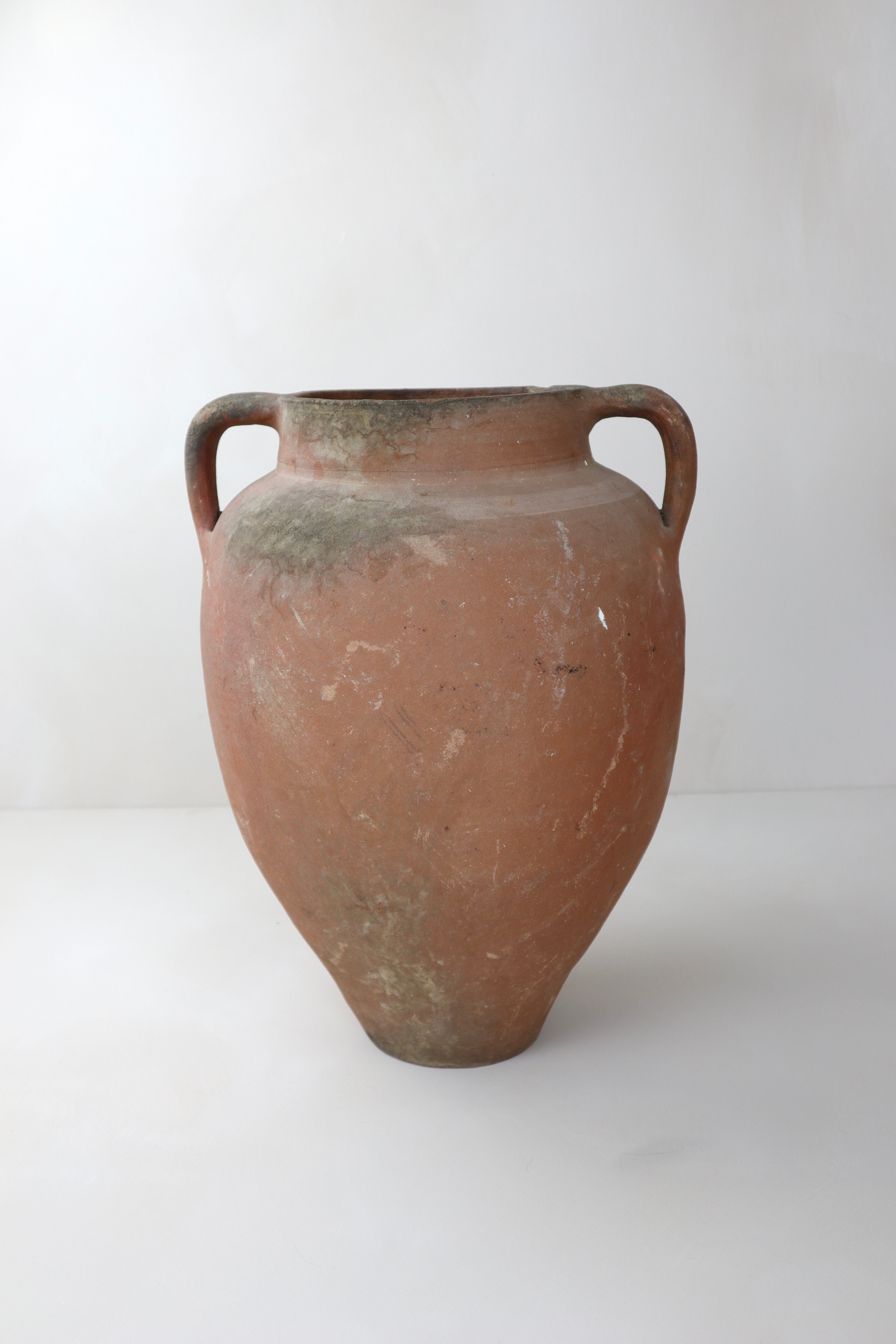 ANTIQUE VESSEL | 022