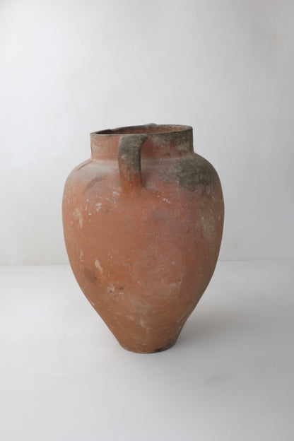 ANTIQUE VESSEL | 022