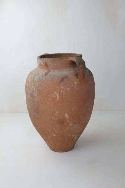 ANTIQUE VESSEL | 022