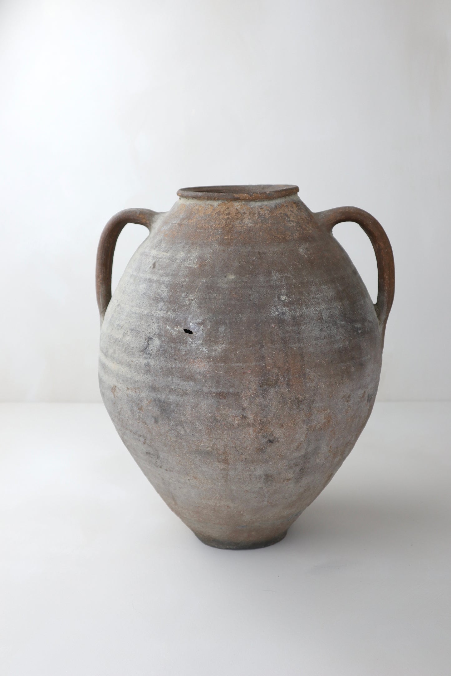 ANTIQUE VESSEL | 018