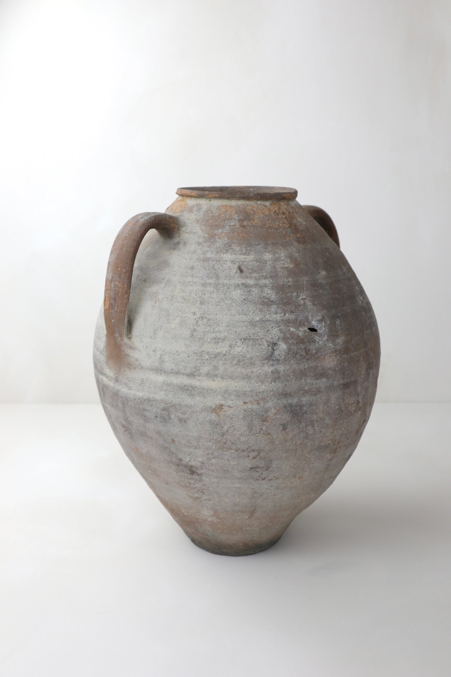 ANTIQUE VESSEL | 018