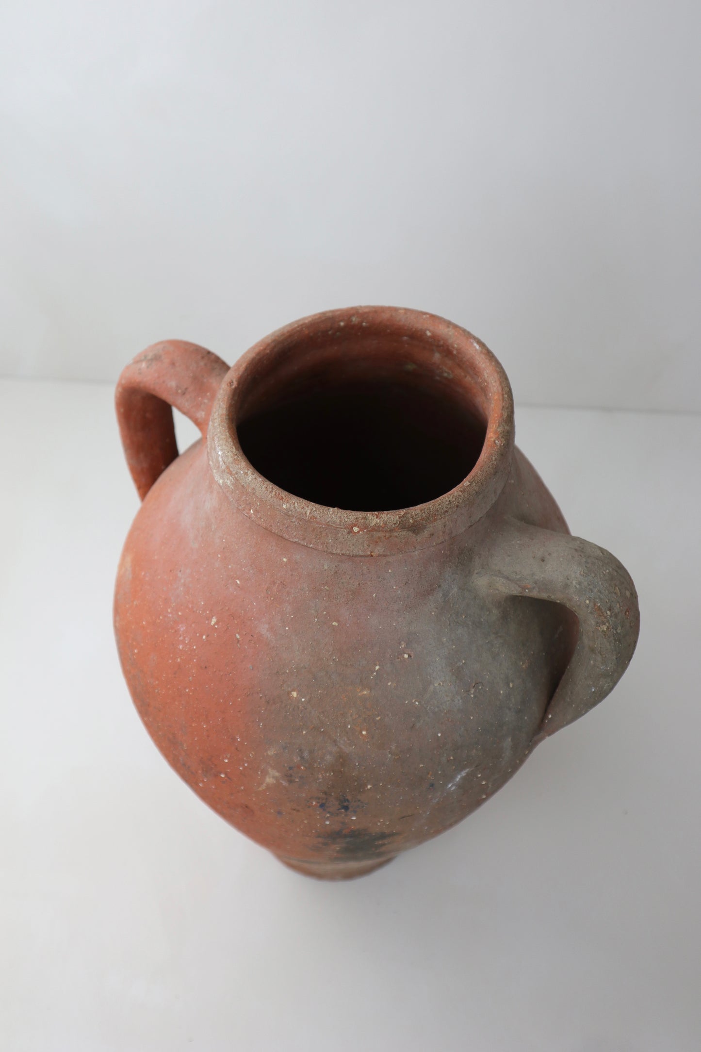 ANTIQUE VESSEL | 023