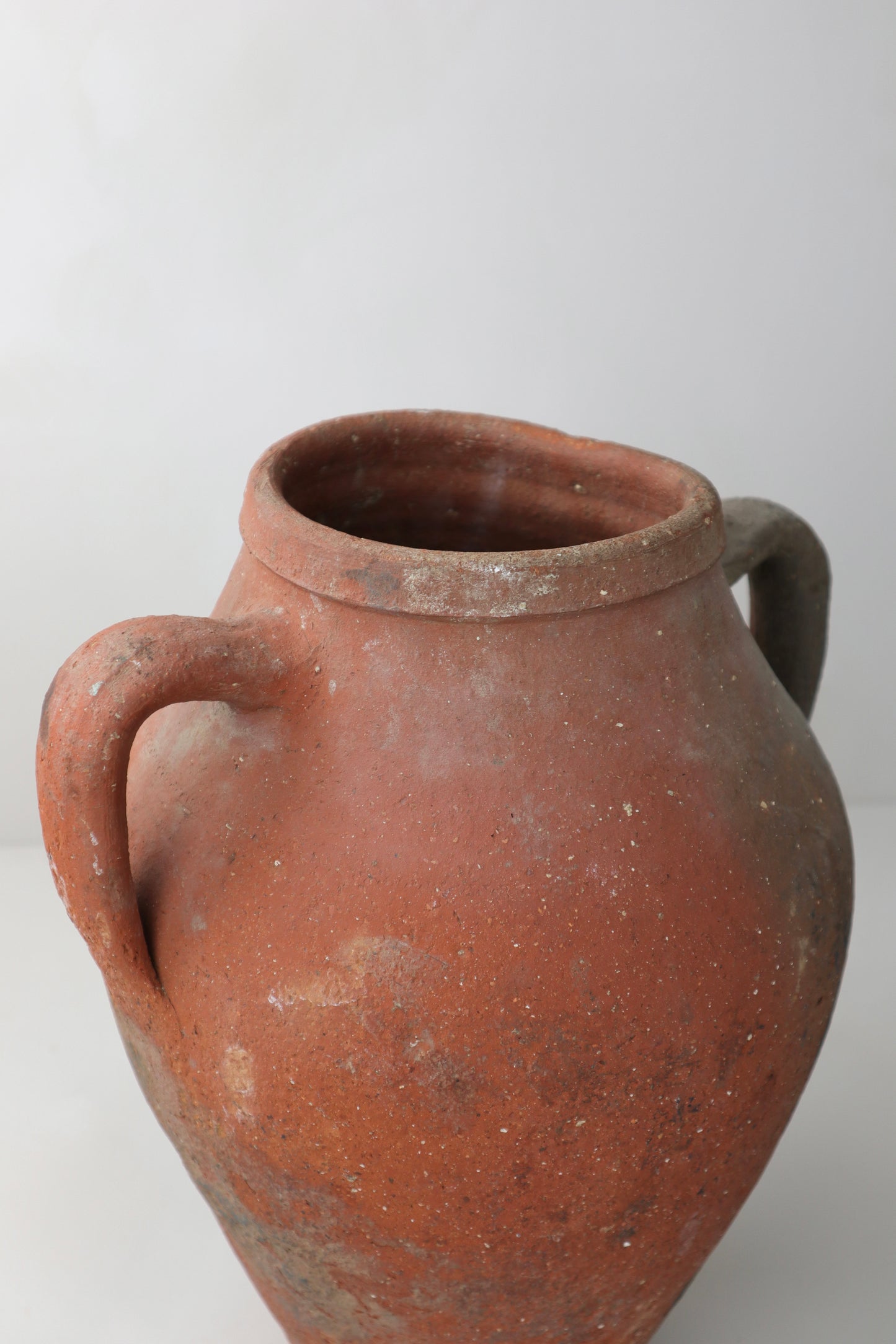 ANTIQUE VESSEL | 023