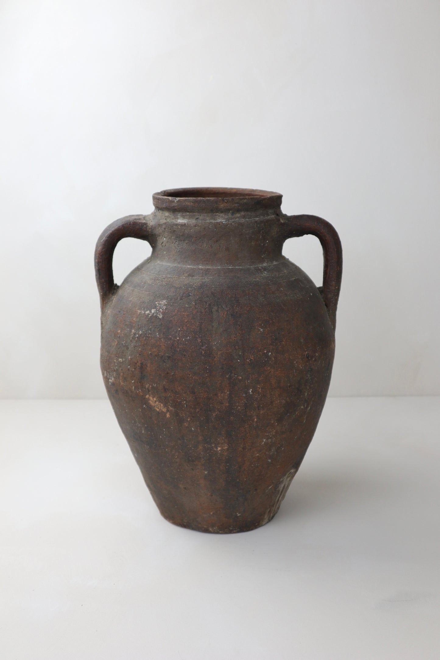 ANTIQUE VESSEL | 019