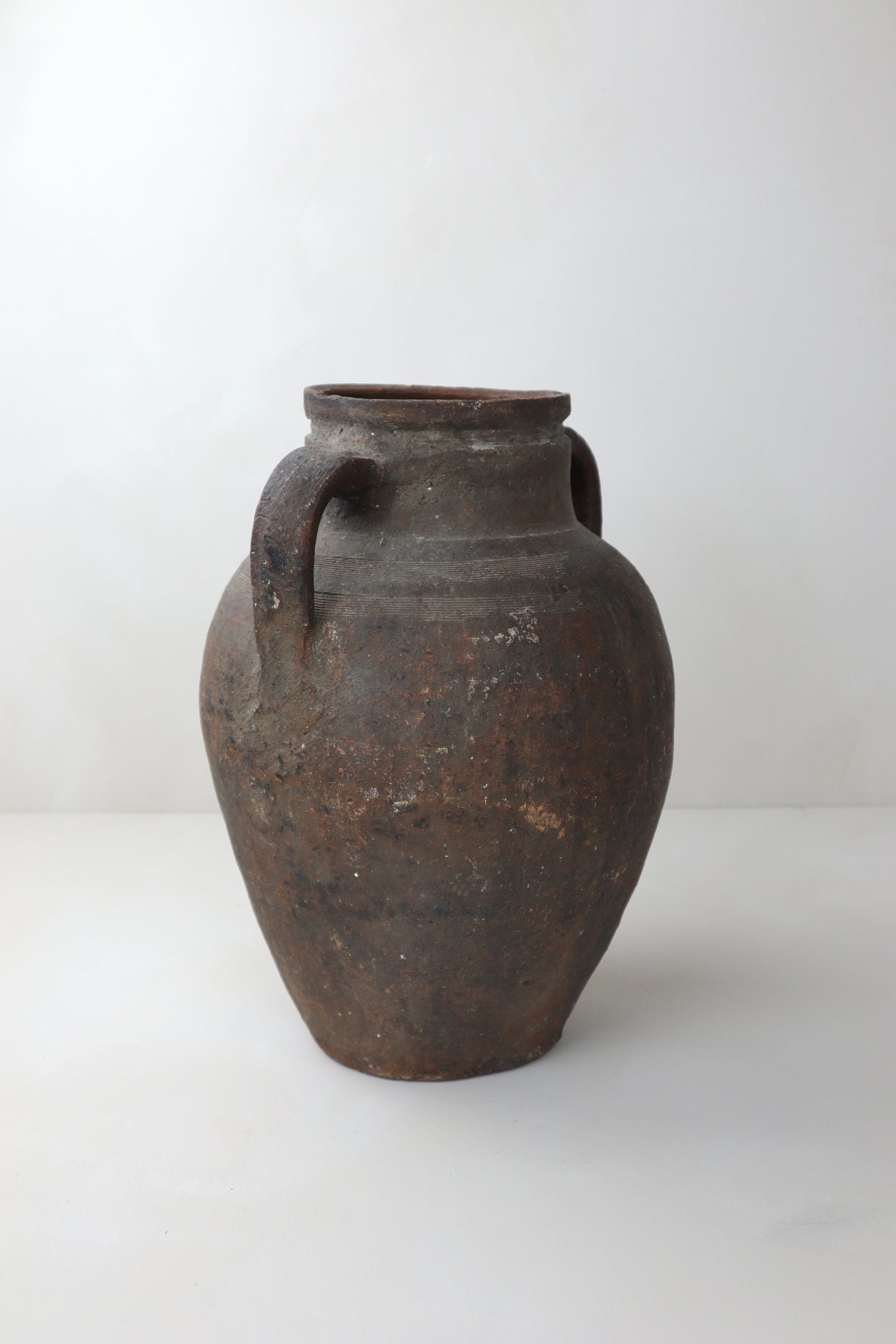 ANTIQUE VESSEL | 019