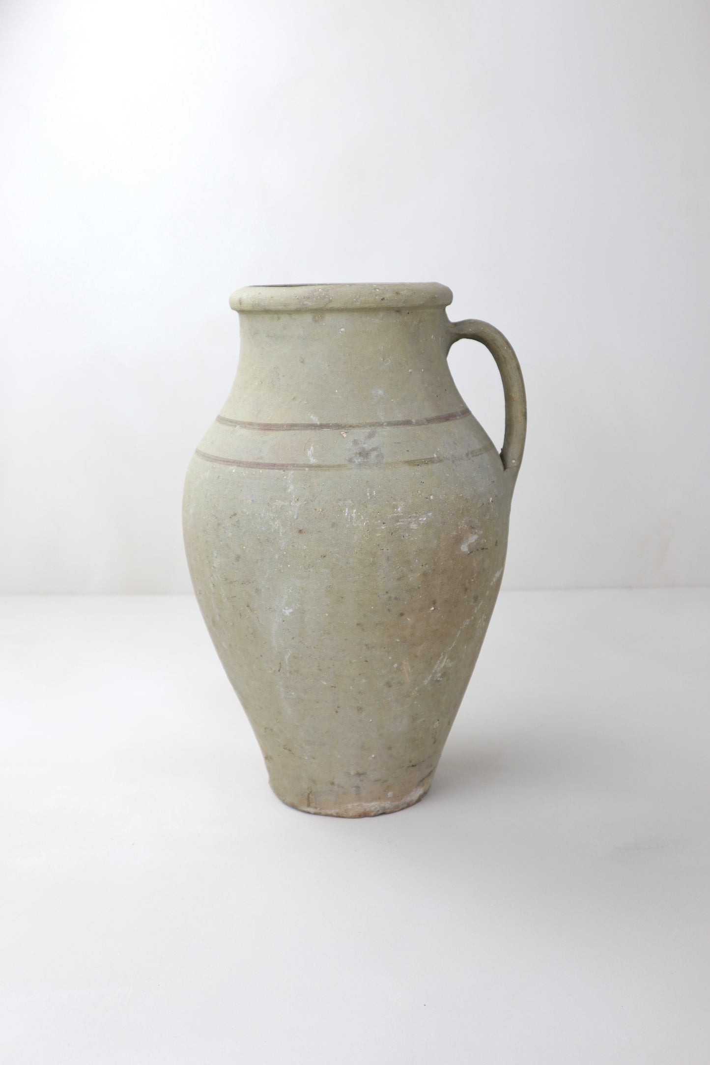 ANTIQUE VESSEL | 021