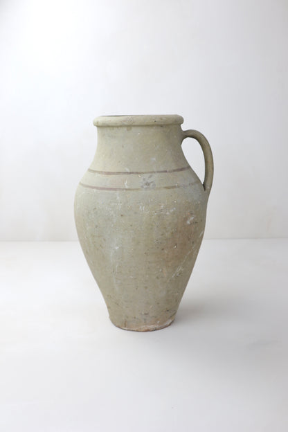 ANTIQUE VESSEL | 021