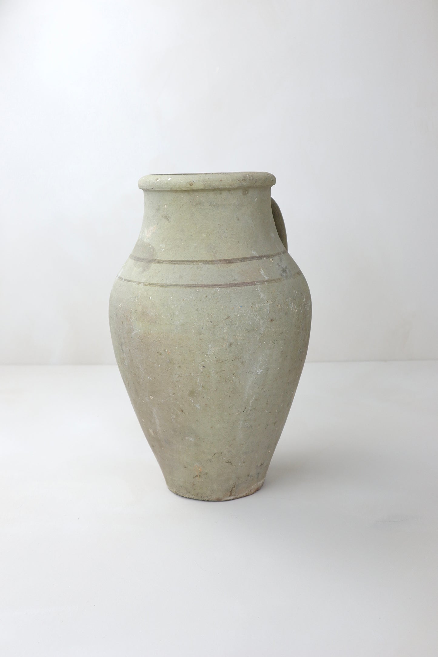 ANTIQUE VESSEL | 021