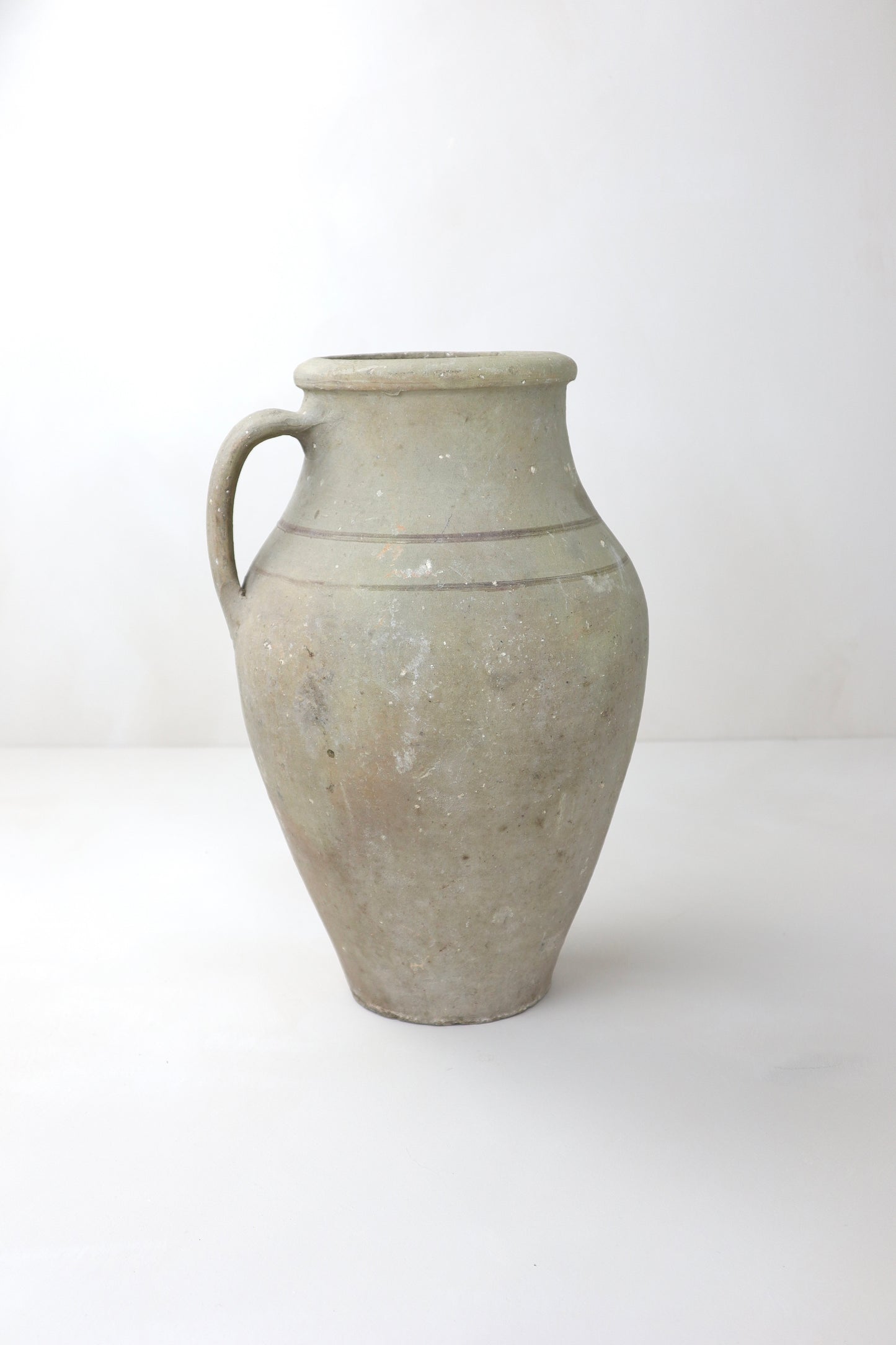 ANTIQUE VESSEL | 021