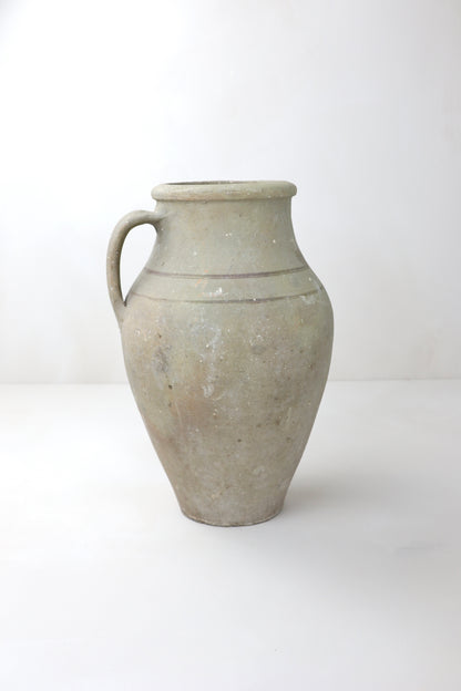 ANTIQUE VESSEL | 021