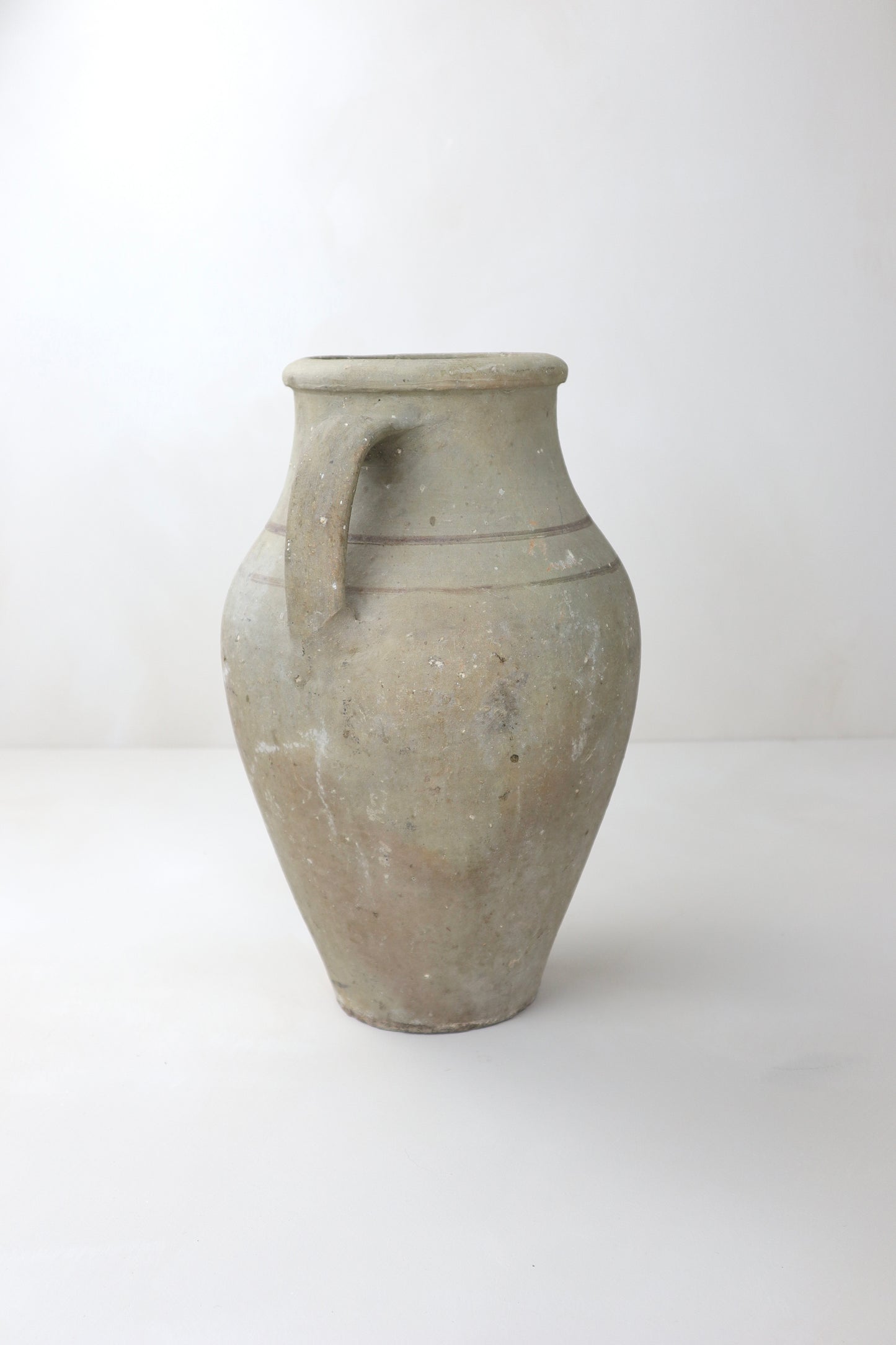 ANTIQUE VESSEL | 021