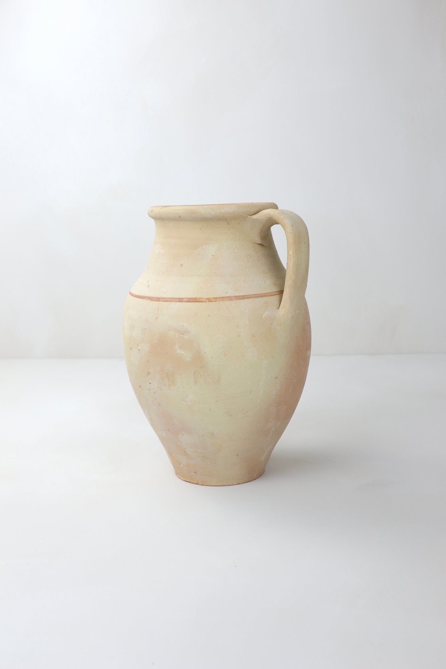 ANTIQUE VESSEL | 026