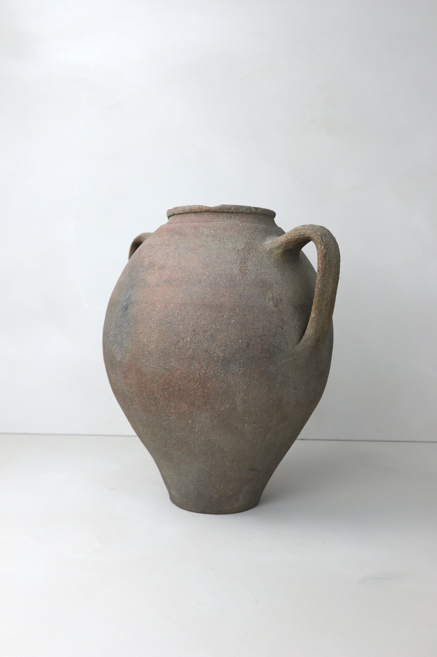 ANTIQUE VESSEL | 003