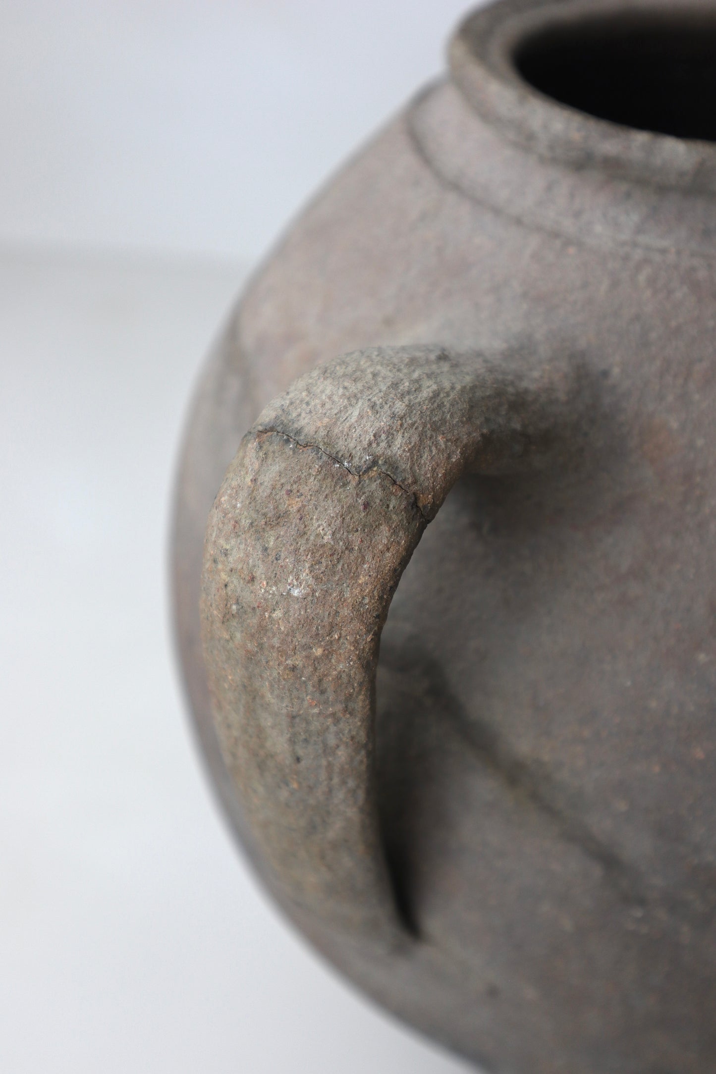 ANTIQUE VESSEL | 003