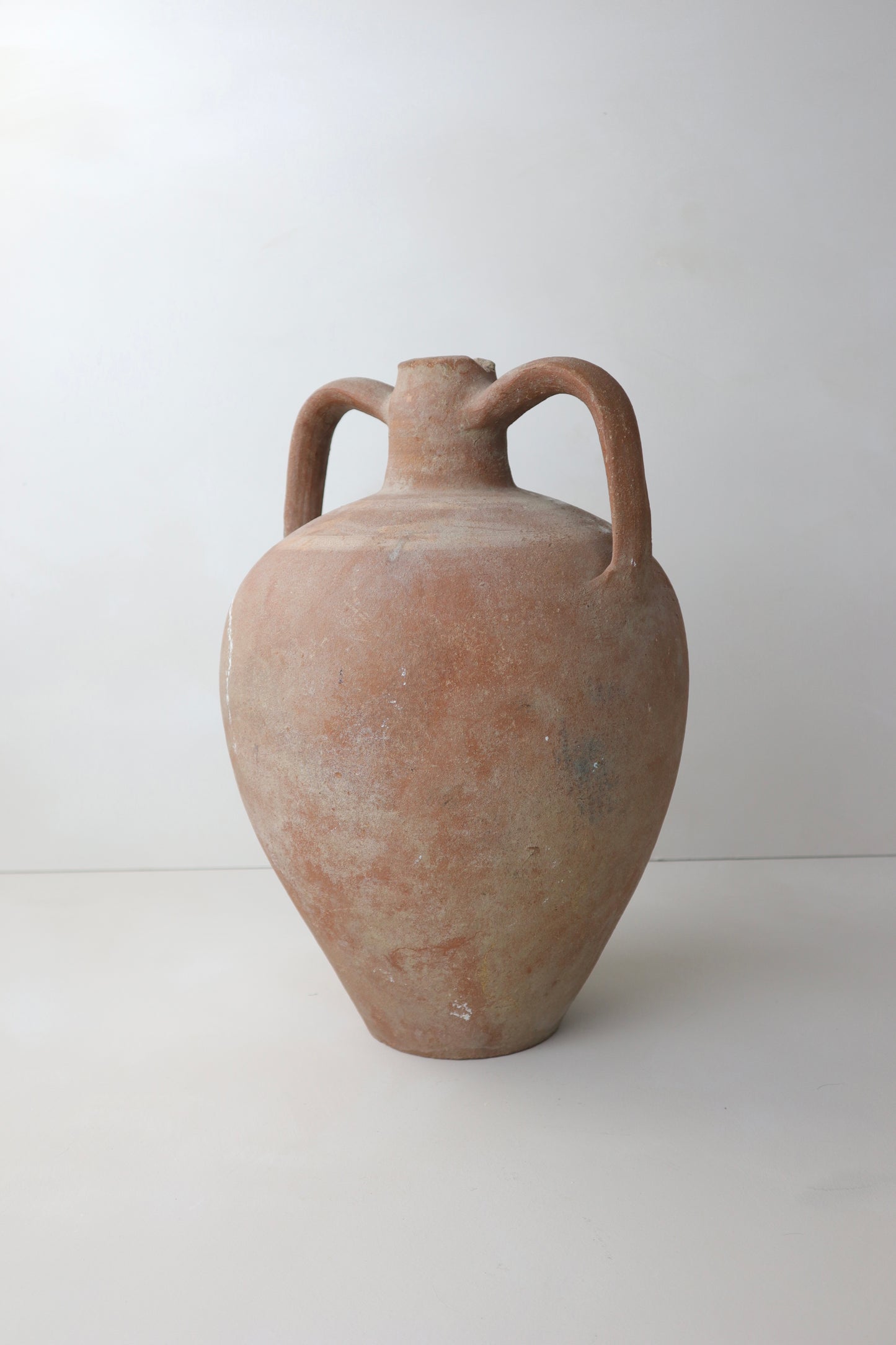 ANTIQUE VESSEL | 010