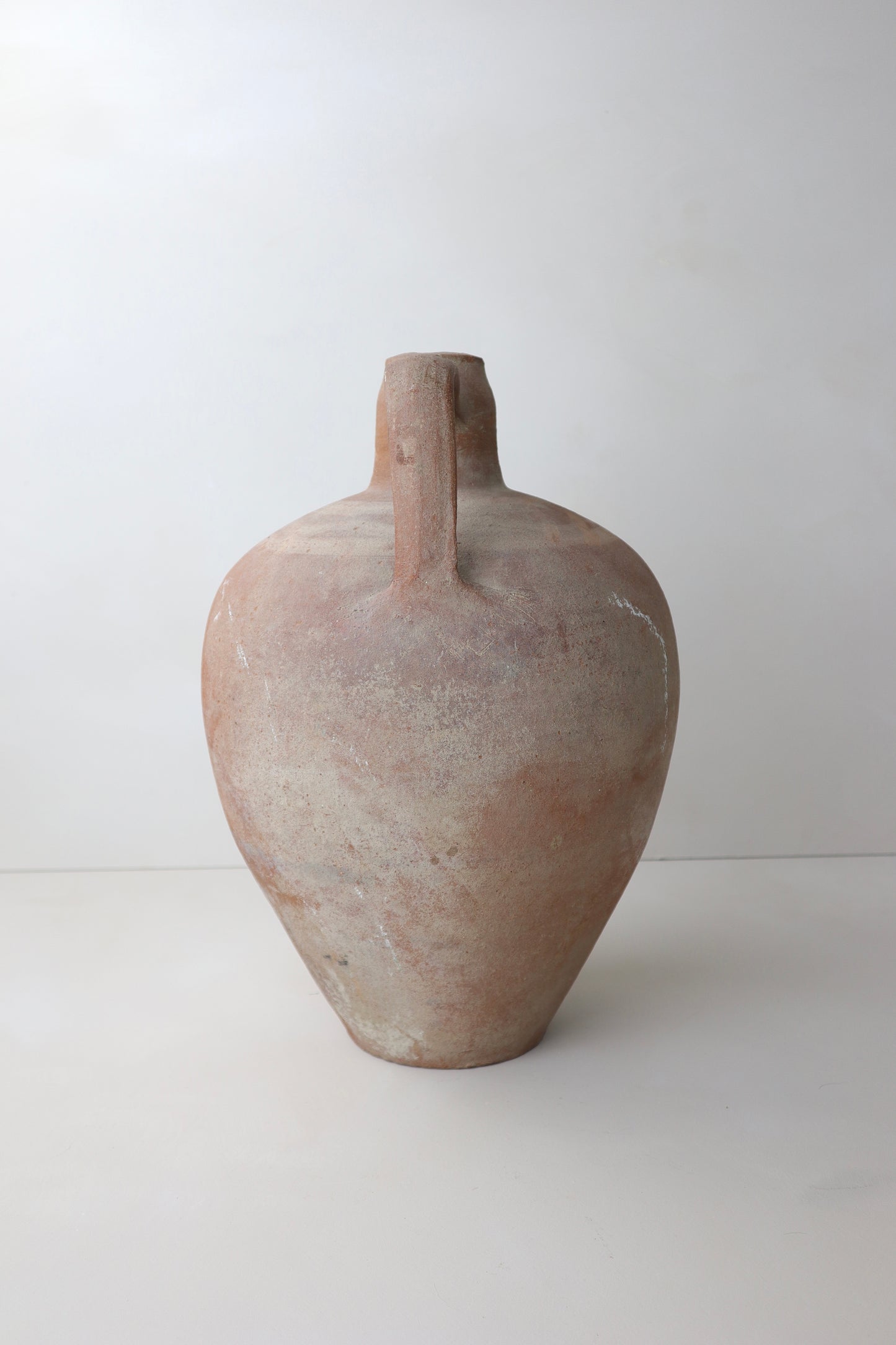 ANTIQUE VESSEL | 010