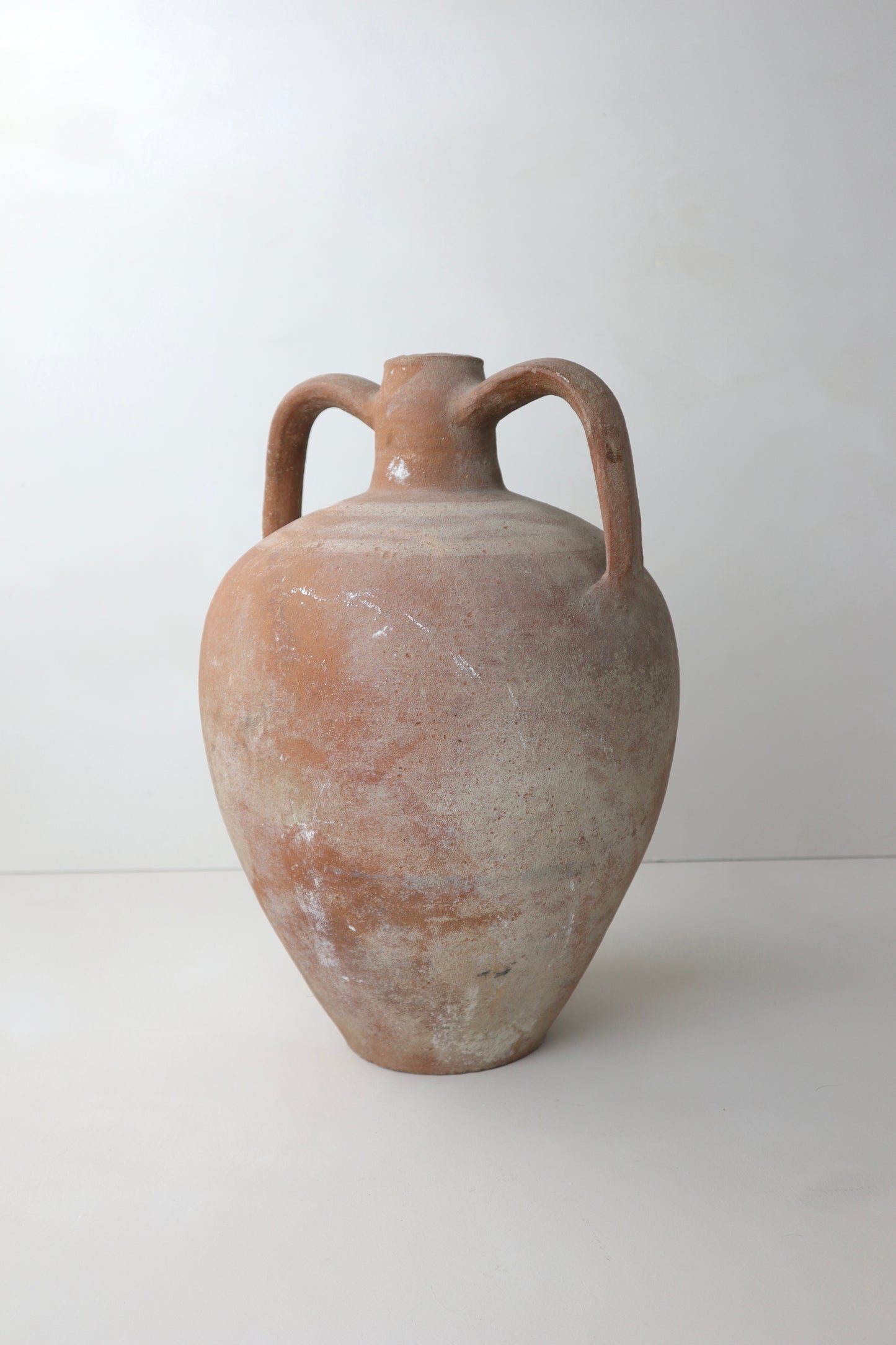 ANTIQUE VESSEL | 010