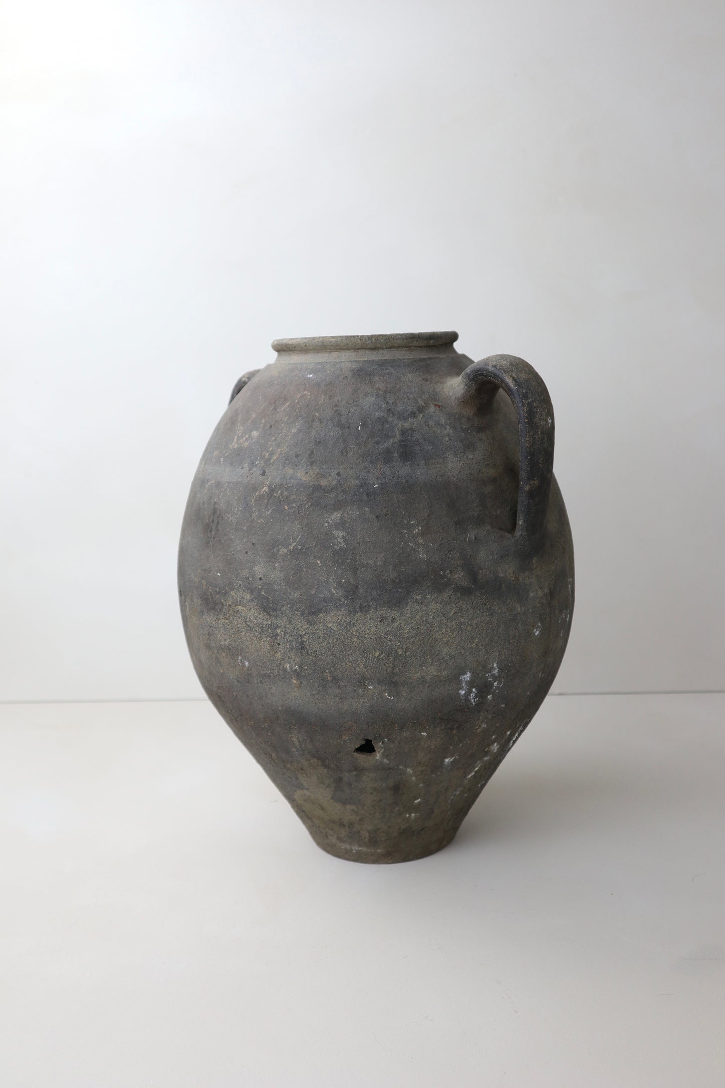ANTIQUE VESSEL | 009