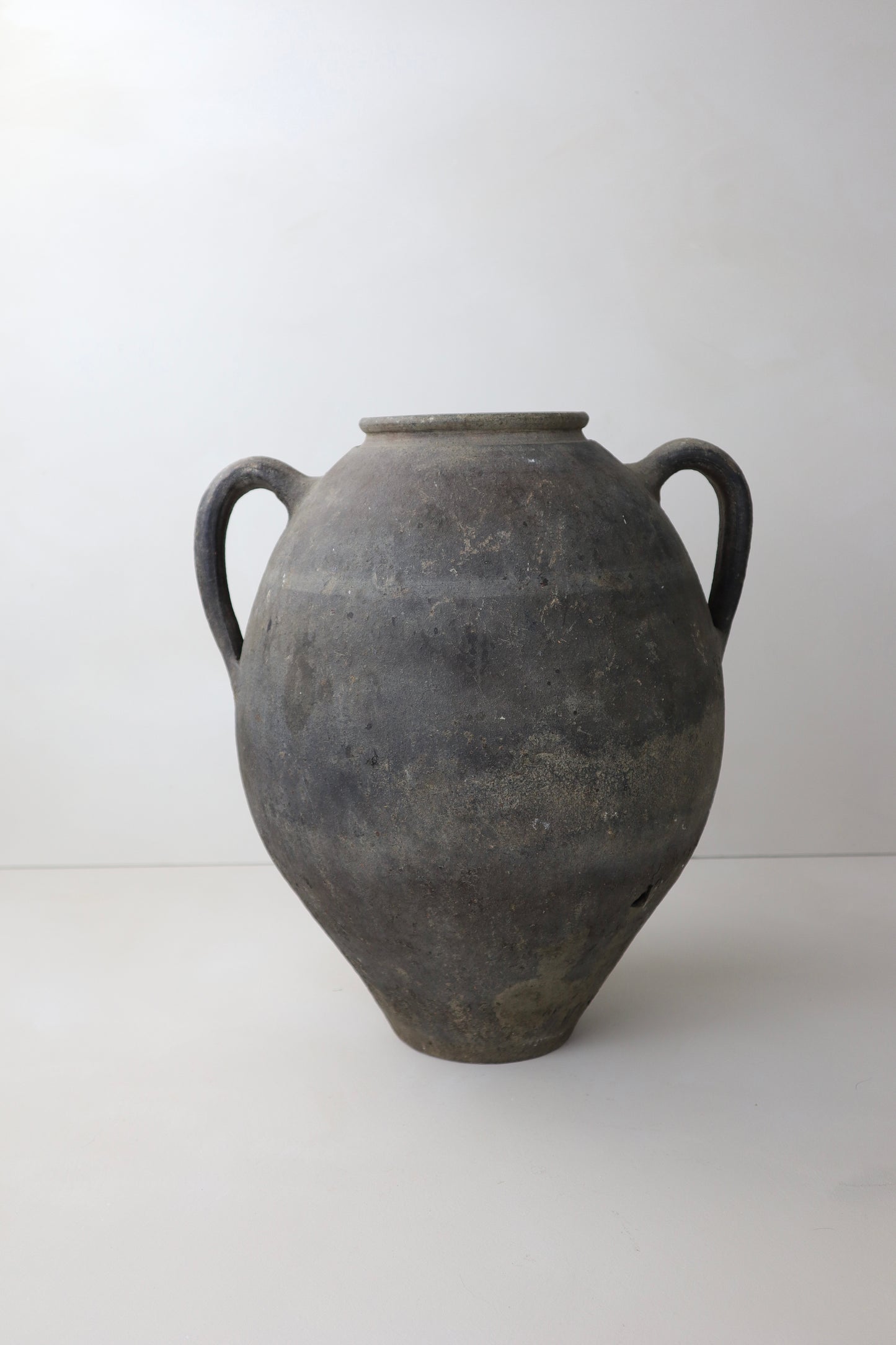 ANTIQUE VESSEL | 009