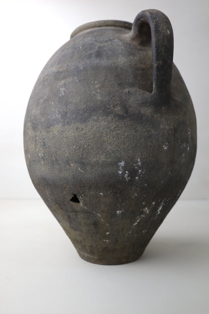 ANTIQUE VESSEL | 009