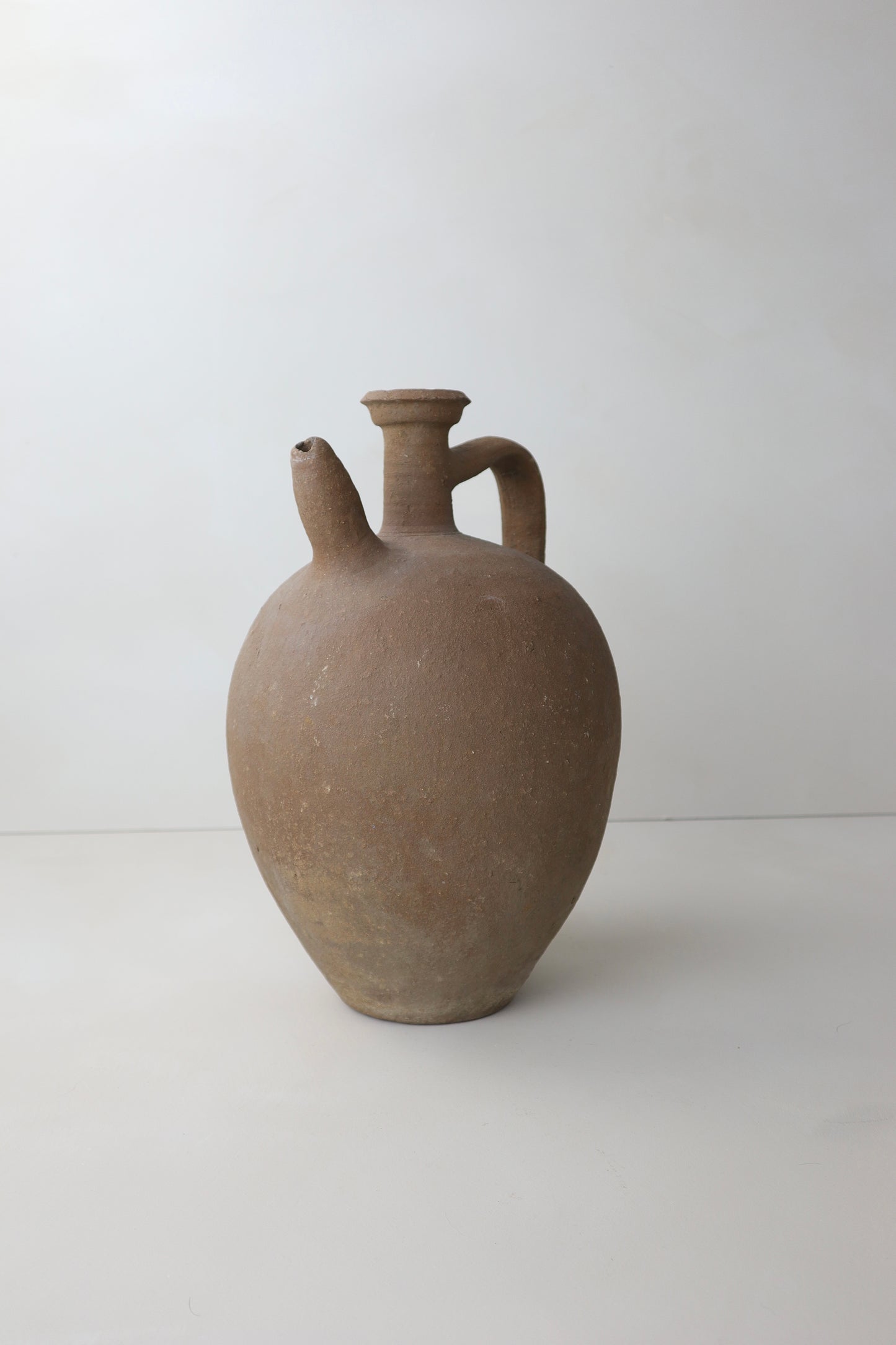 ANTIQUE VESSEL | 005