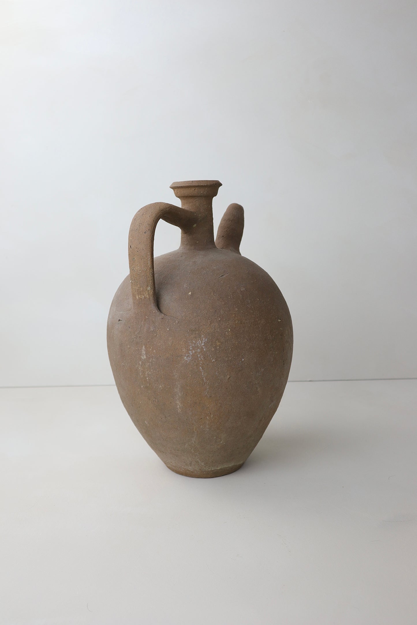 ANTIQUE VESSEL | 005