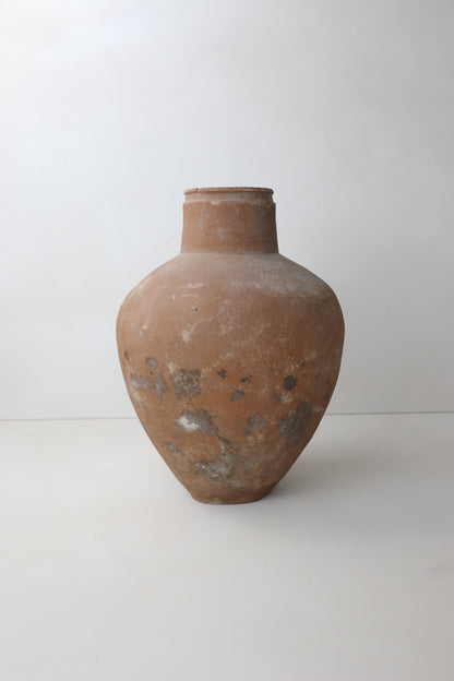 ANTIQUE VESSEL | 002