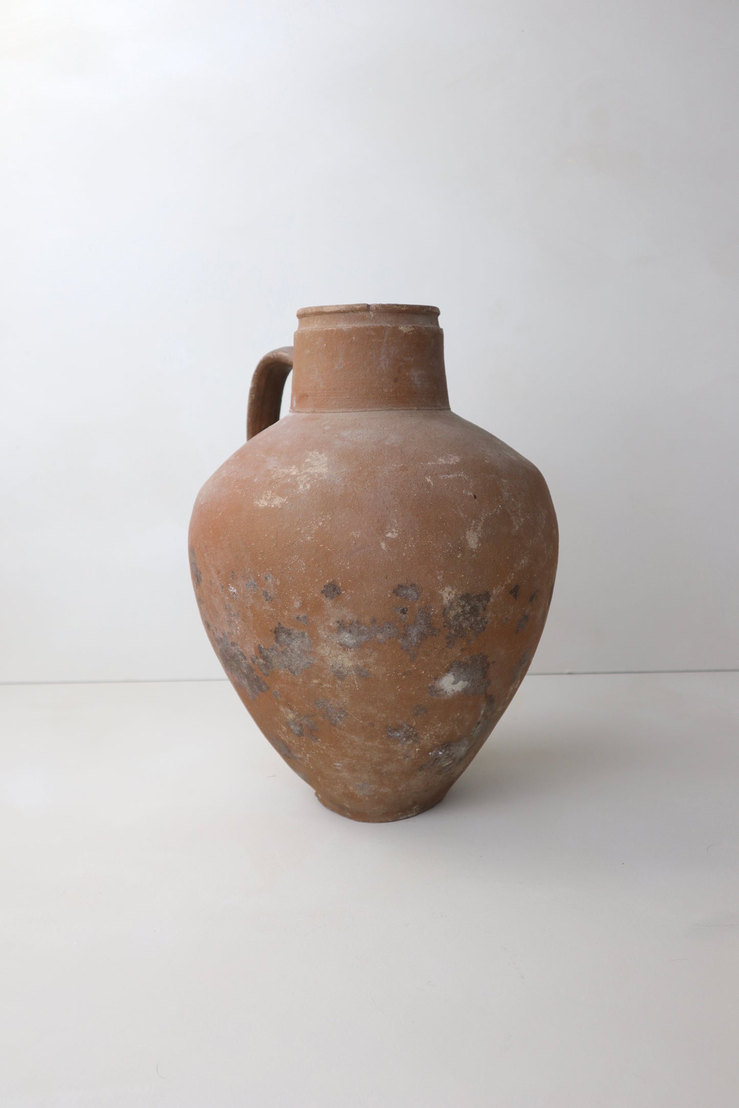 ANTIQUE VESSEL | 002