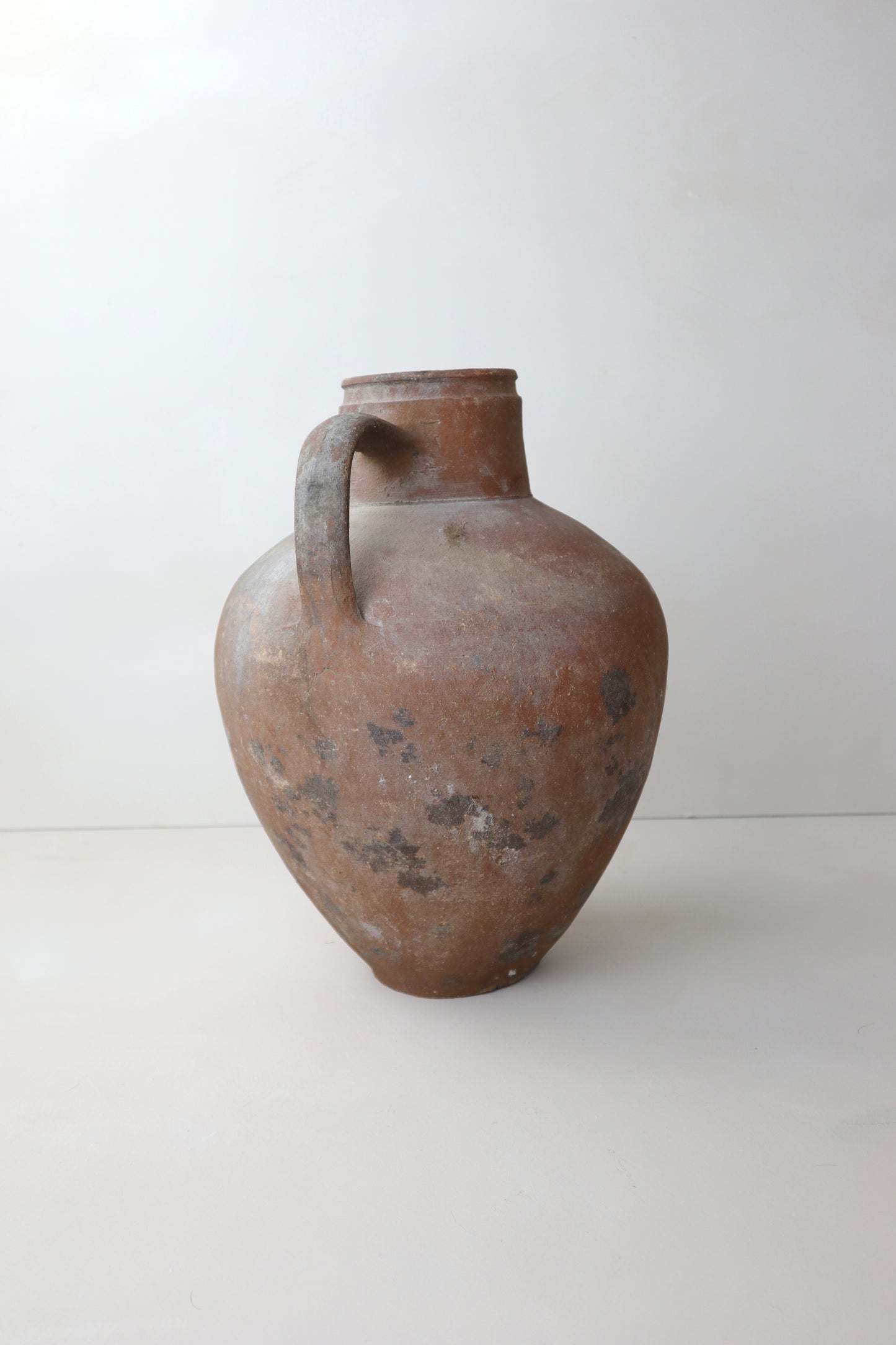 ANTIQUE VESSEL | 002