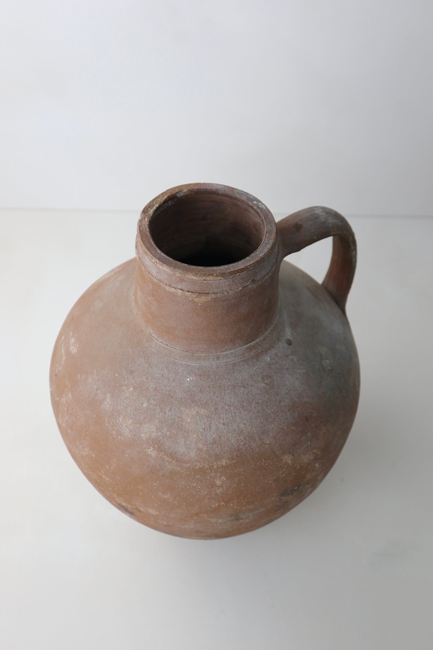 ANTIQUE VESSEL | 002