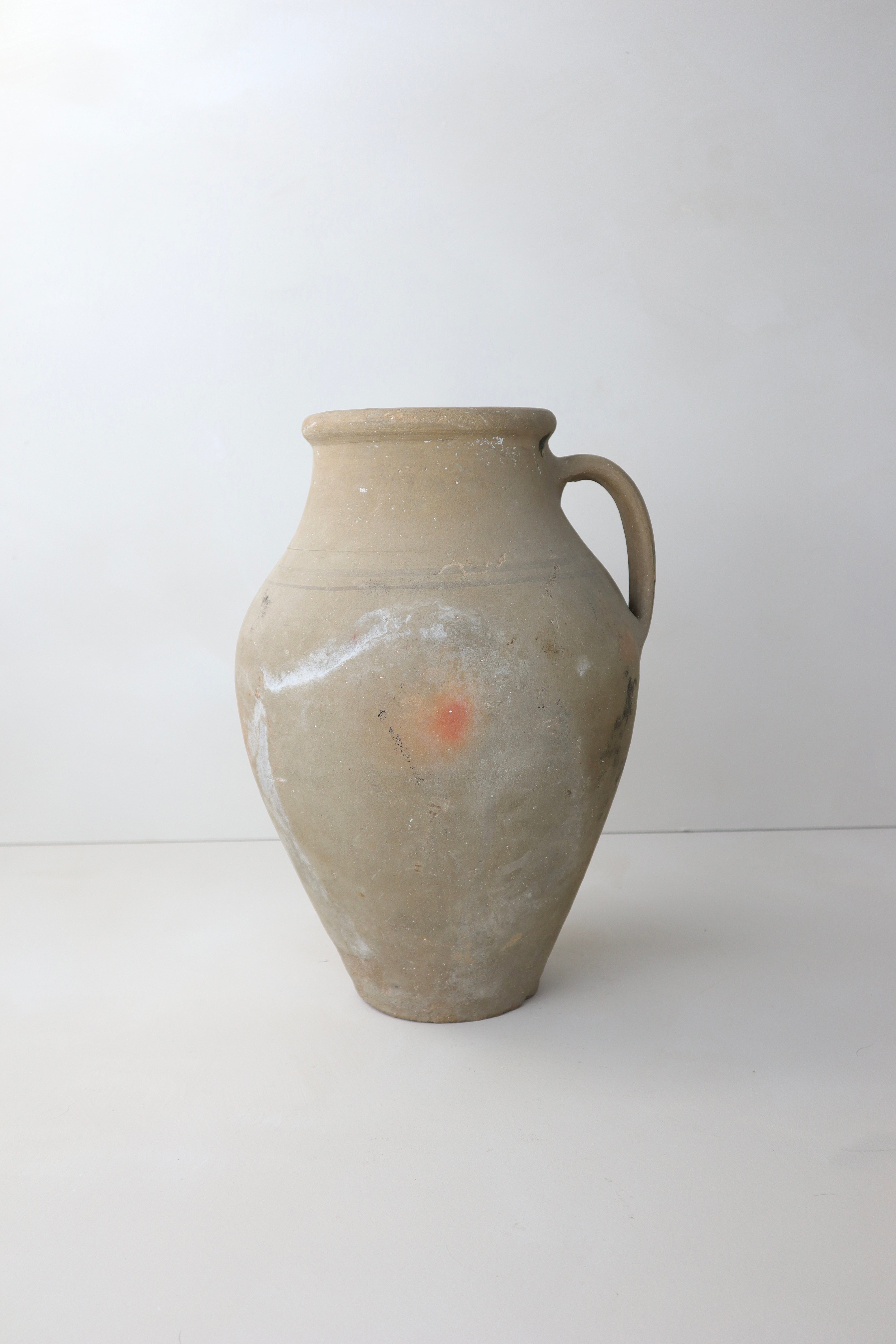 ANTIQUE VESSEL | 014