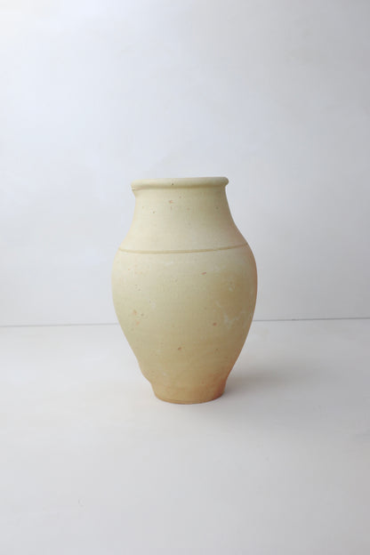 ANTIQUE VESSEL | 015