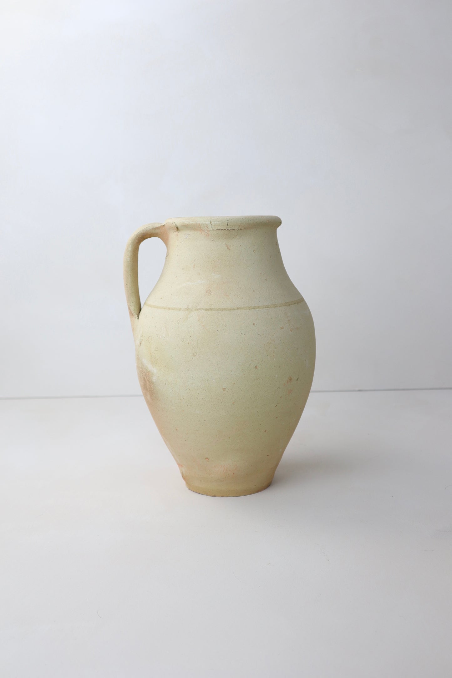ANTIQUE VESSEL | 015