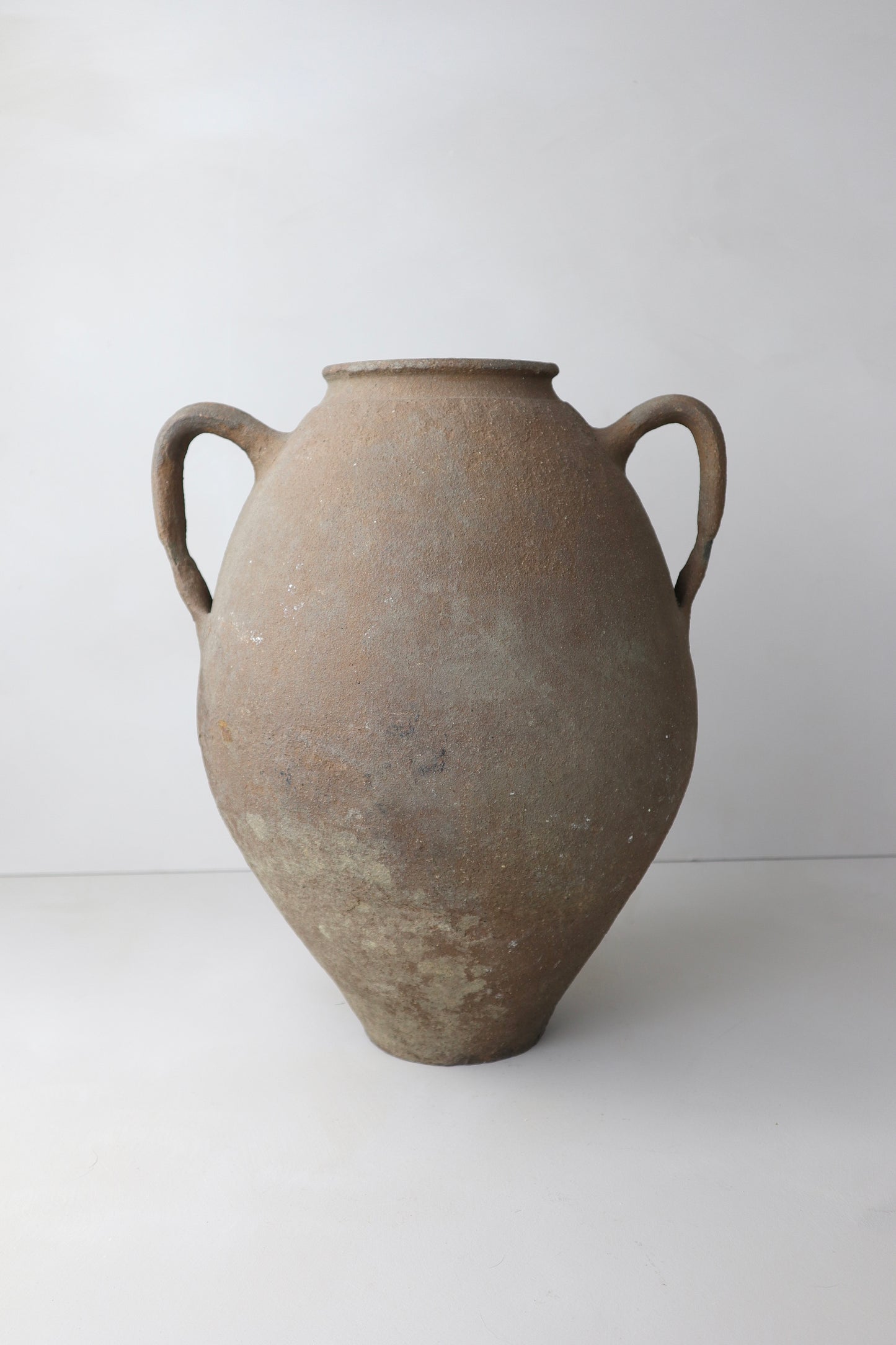 ANTIQUE VESSEL | 001